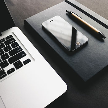 书读八分通字学,五云飘作天花雨代表是什么生肖,最佳释义解析成语