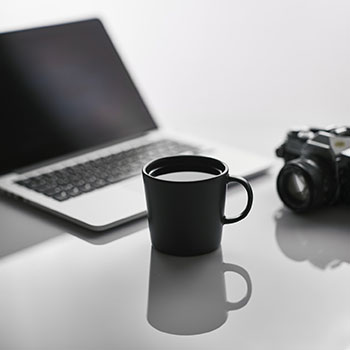 问柳寻花值春宵指什么生肖;解释作答落实解答